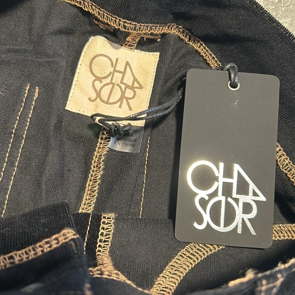 Chaser Corduroy Velour Black Cropped Pants Jeans Size SMALL NWT - Picture 5 of 6